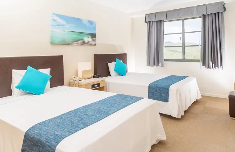 Premier Room - Another view of twin beds
