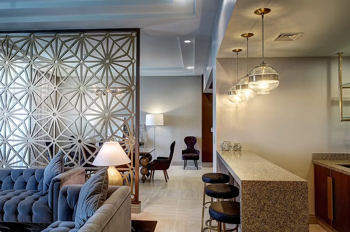 Governor Suite